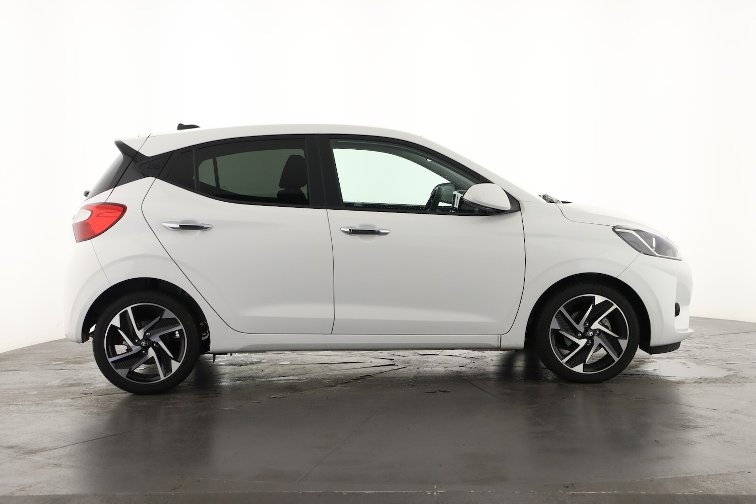 Used Hyundai i10 2025 for sale - 76104283: Photo 5