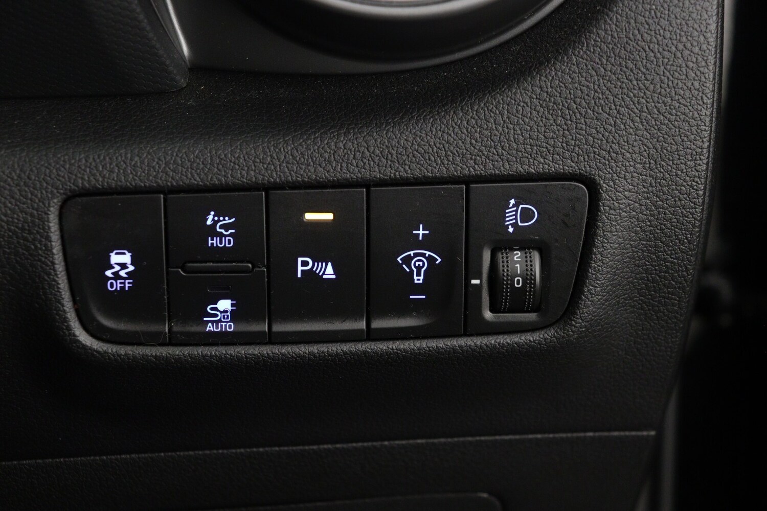 Used Hyundai KONA 2023 for sale - 77442509: Photo 29