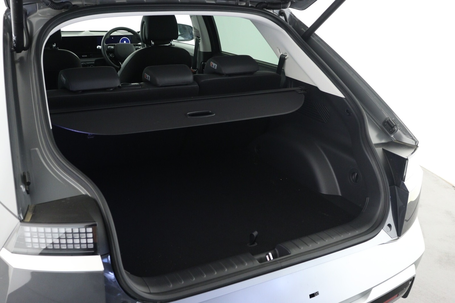 Used Hyundai IONIQ 5 2025 for sale - 76154696: Photo 9