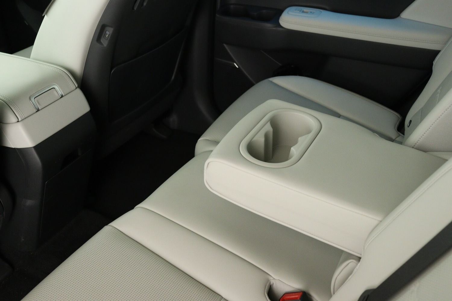 Used Hyundai Santa Fe 2025 for sale - 76872907: Photo 19