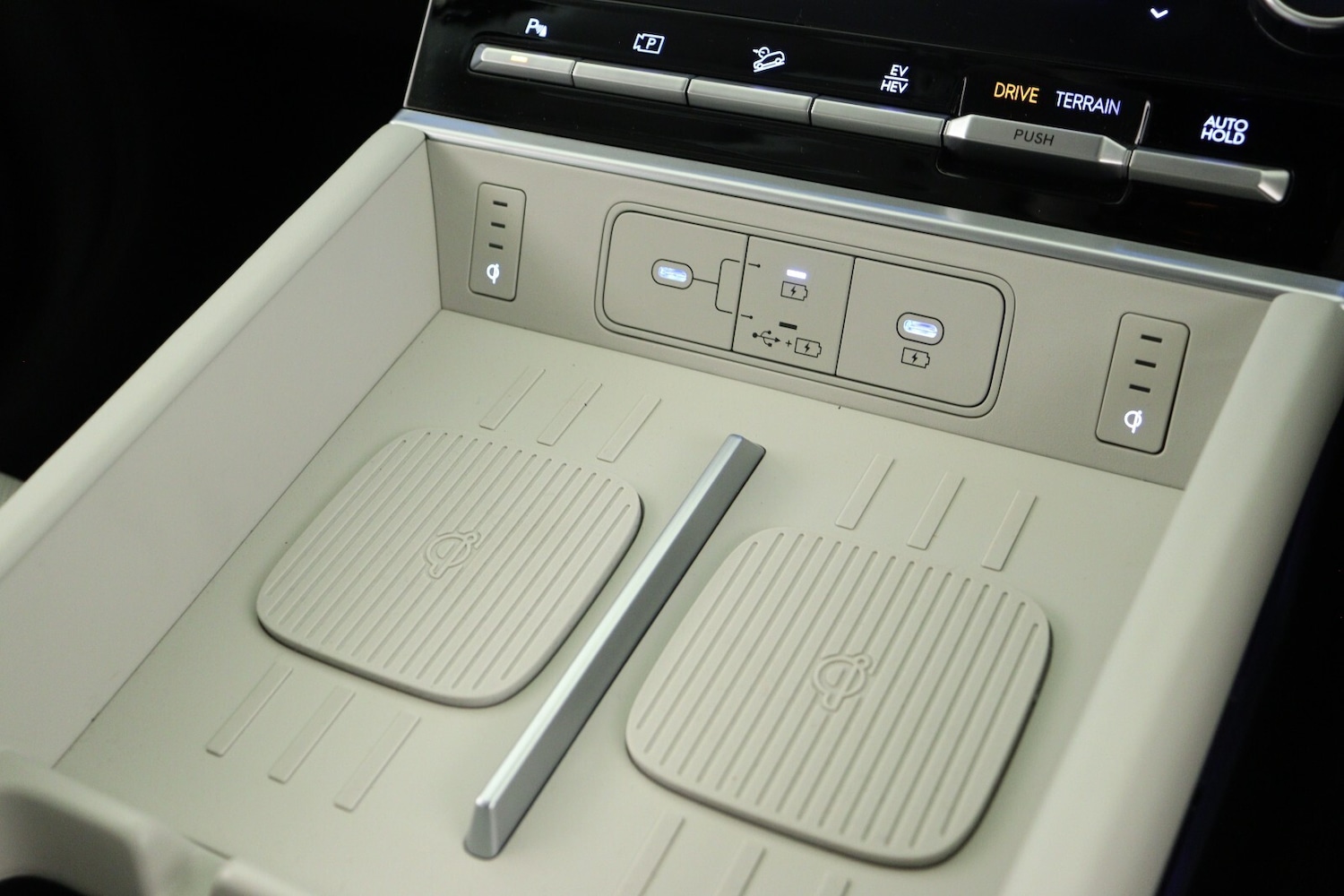 Used Hyundai Santa Fe 2025 for sale - 76872907: Photo 31