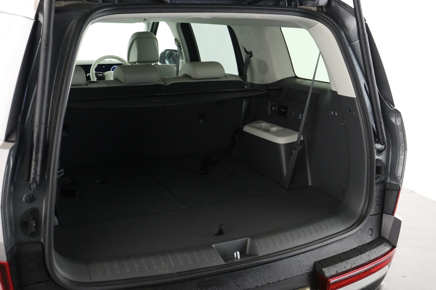 Used Hyundai Santa Fe 2025 for sale - 76872907: Photo 9