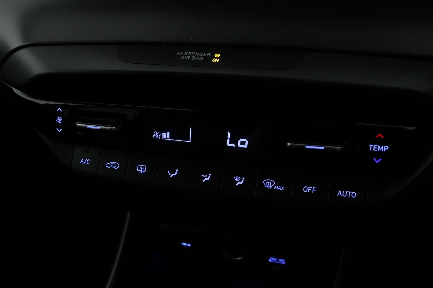 Used Hyundai i20 2024 for sale - 76871120: Photo 19