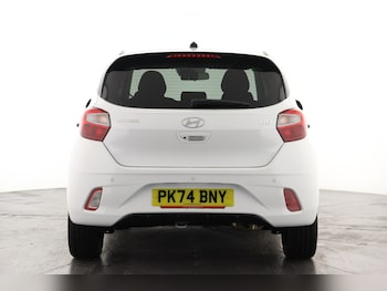 Used Hyundai i10 2024 for sale - 76568044: Photo