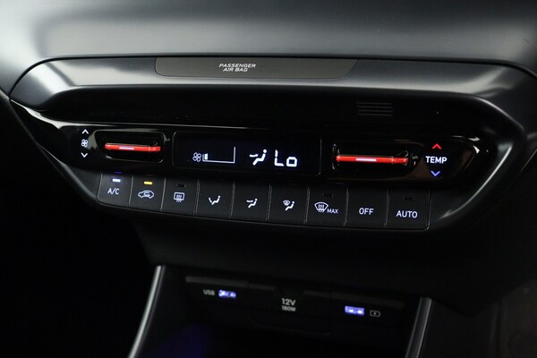 Used Hyundai i20 2024 for sale - 75763611: Photo 20