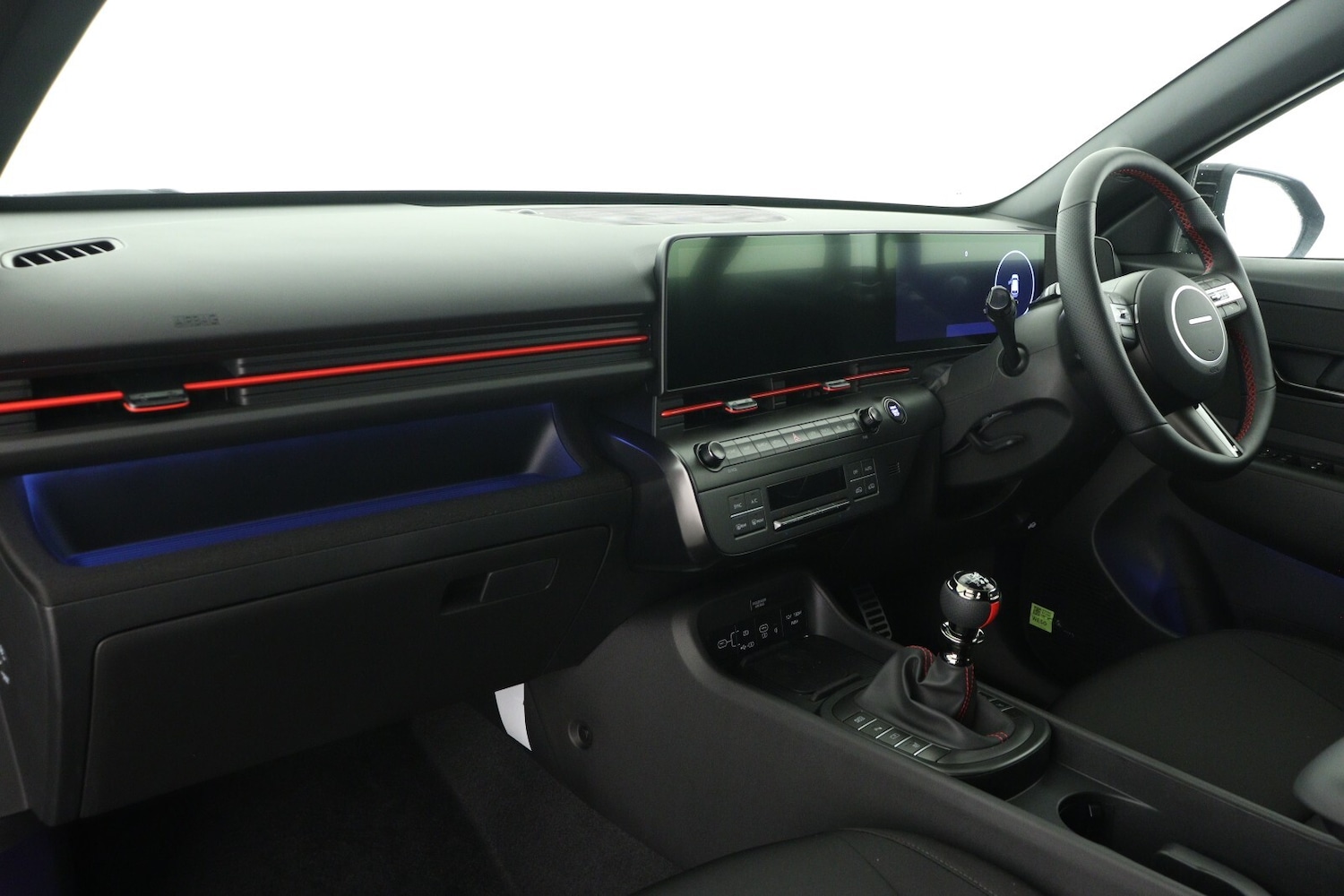 Used Hyundai KONA 2025 for sale - 76870970: Photo 12