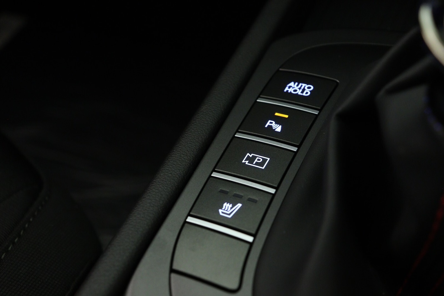 Used Hyundai KONA 2025 for sale - 76870970: Photo 24