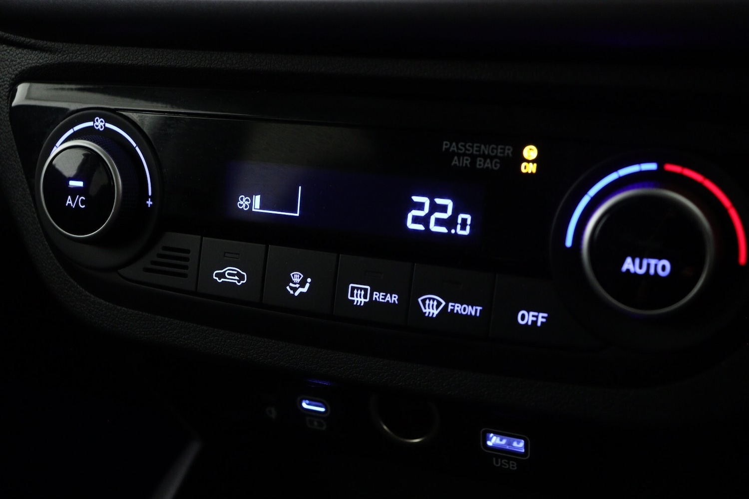 Used Hyundai i10 2024 for sale - 76870441: Photo 19