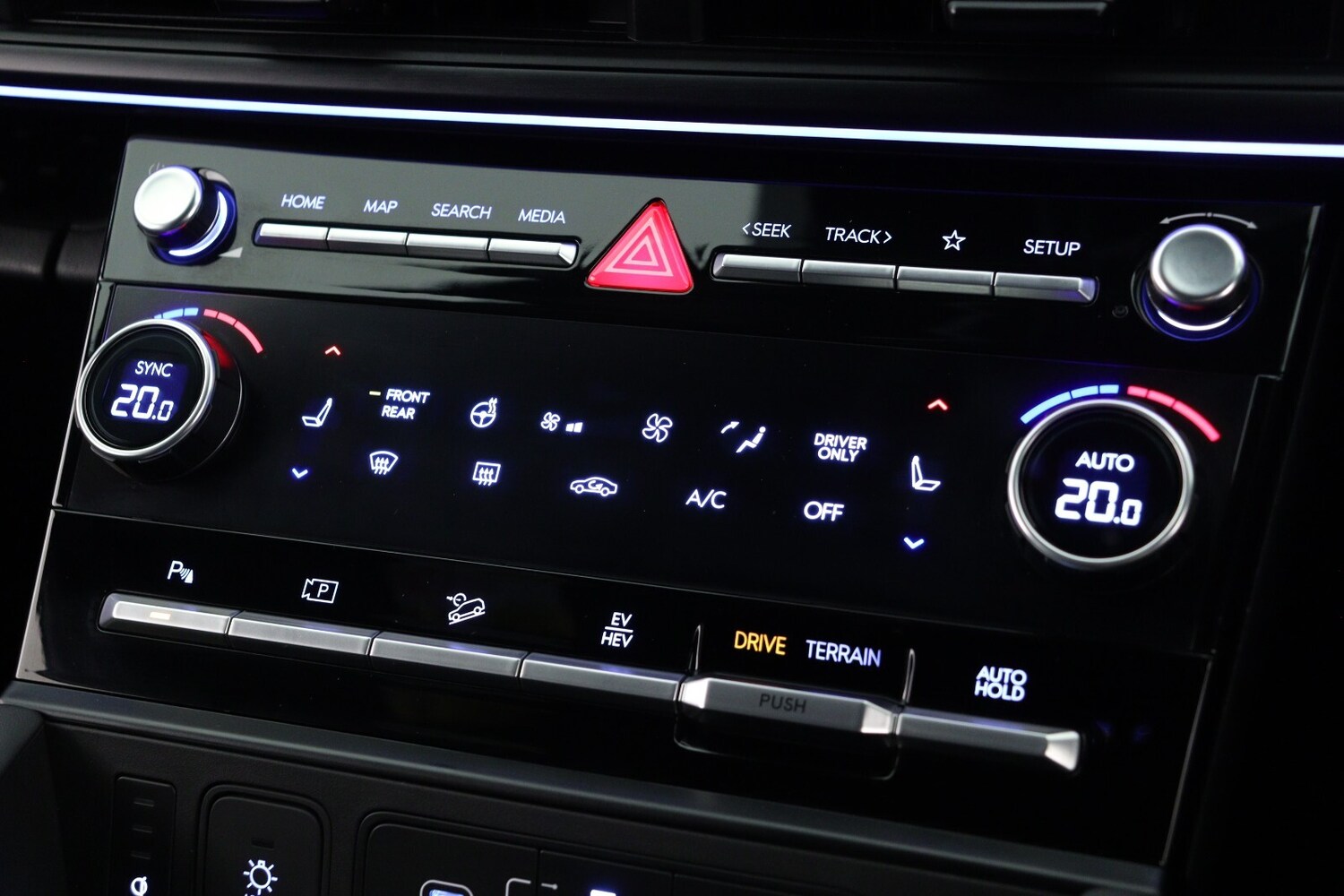 Used Hyundai Santa Fe 2025 for sale - 77087418: Photo 23