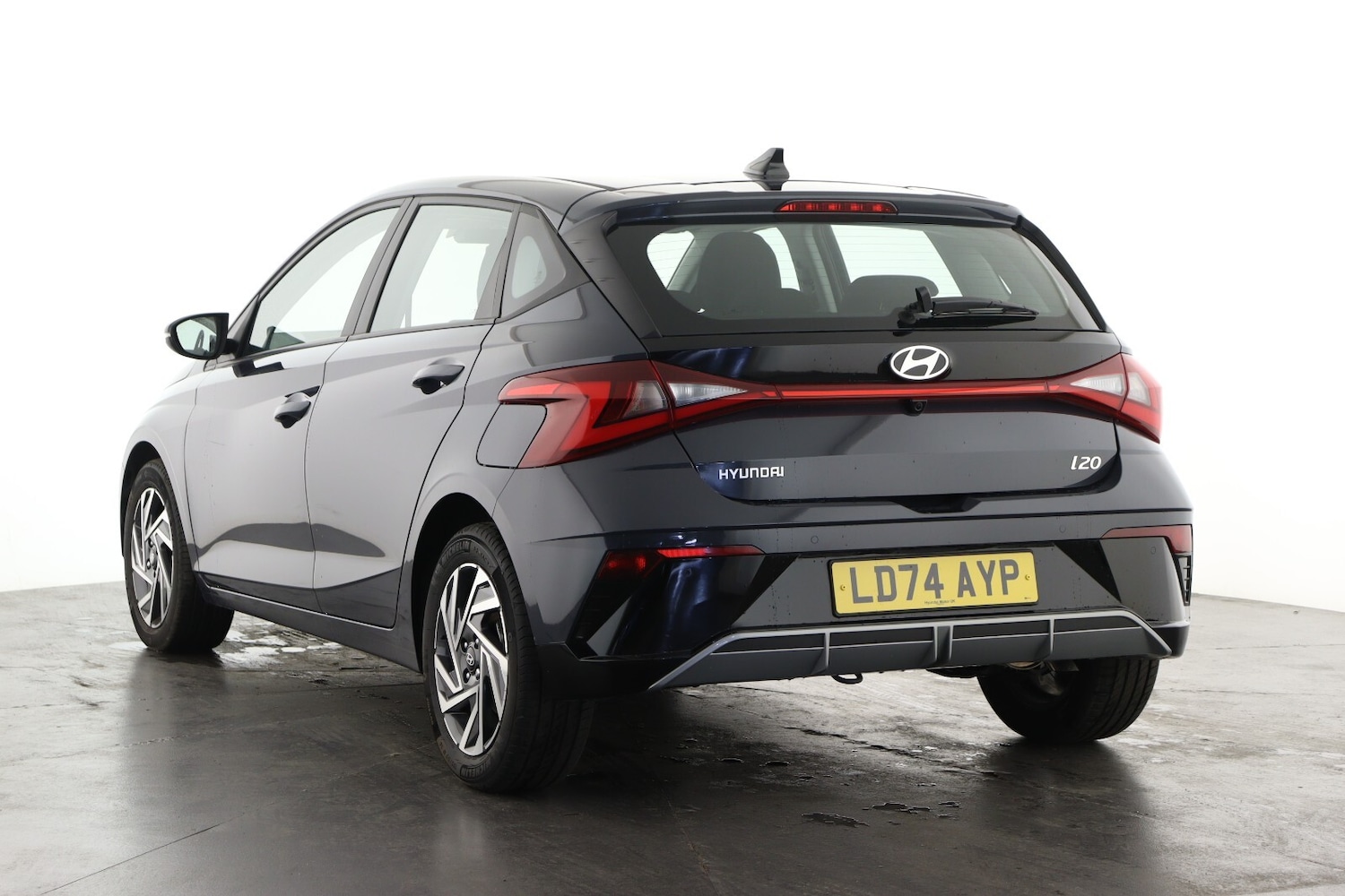 Used Hyundai i20 2024 for sale - 76400844: Photo 8