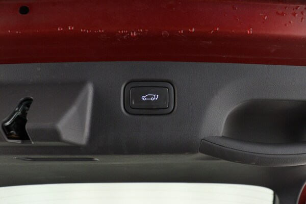 Used Hyundai KONA 2024 for sale - 76302225: Photo 11