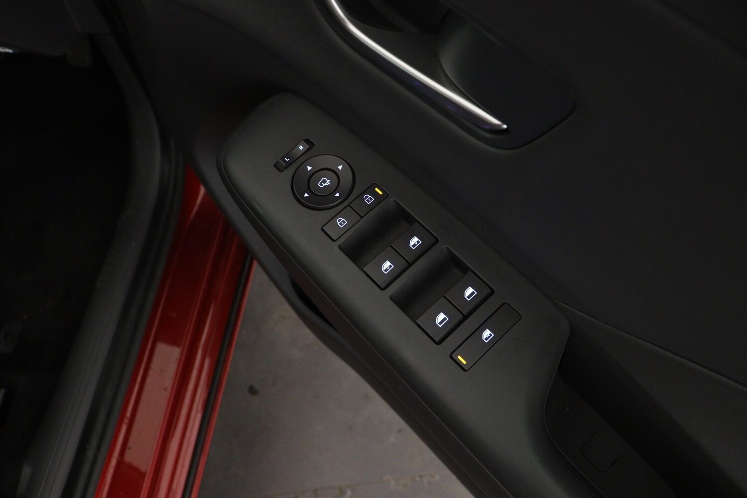 Used Hyundai KONA 2024 for sale - 76302225: Photo 29