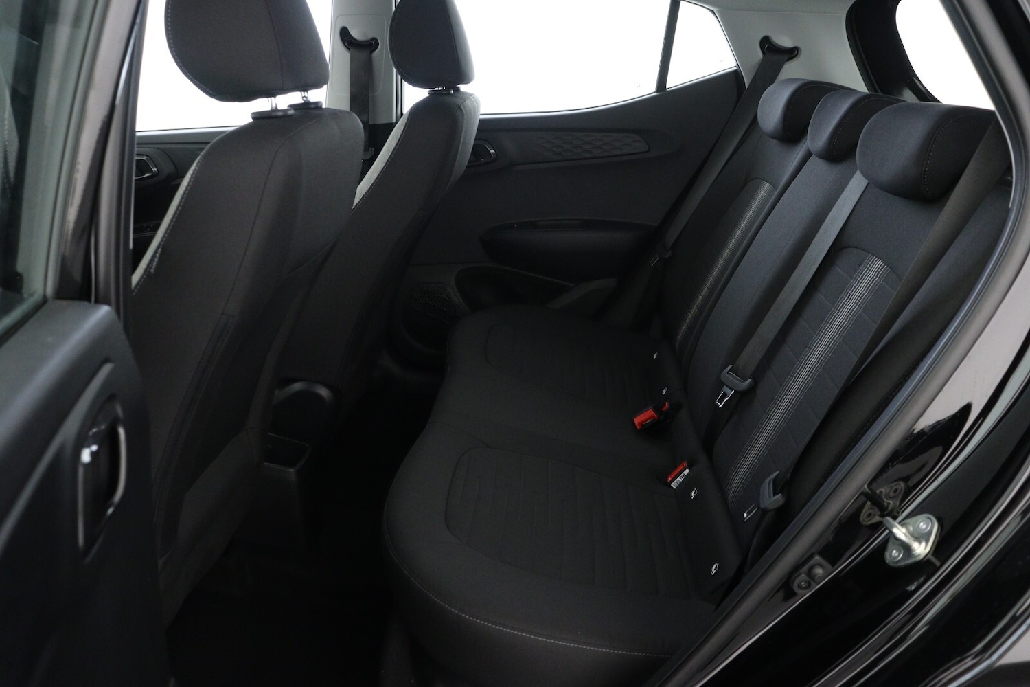 Used Hyundai i10 2025 for sale - 77193570: Photo 12