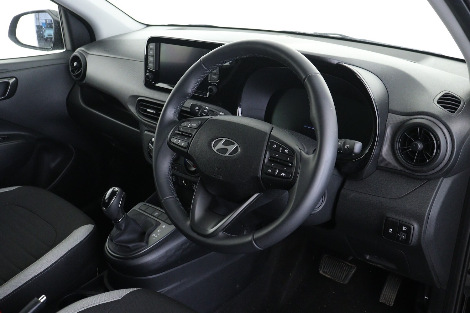 Used Hyundai i10 2025 for sale - 77193570: Photo 13