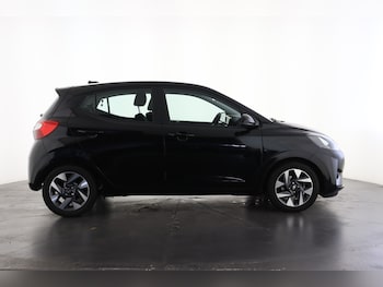 Used Hyundai i10 2025 for sale - 77193570: Photo