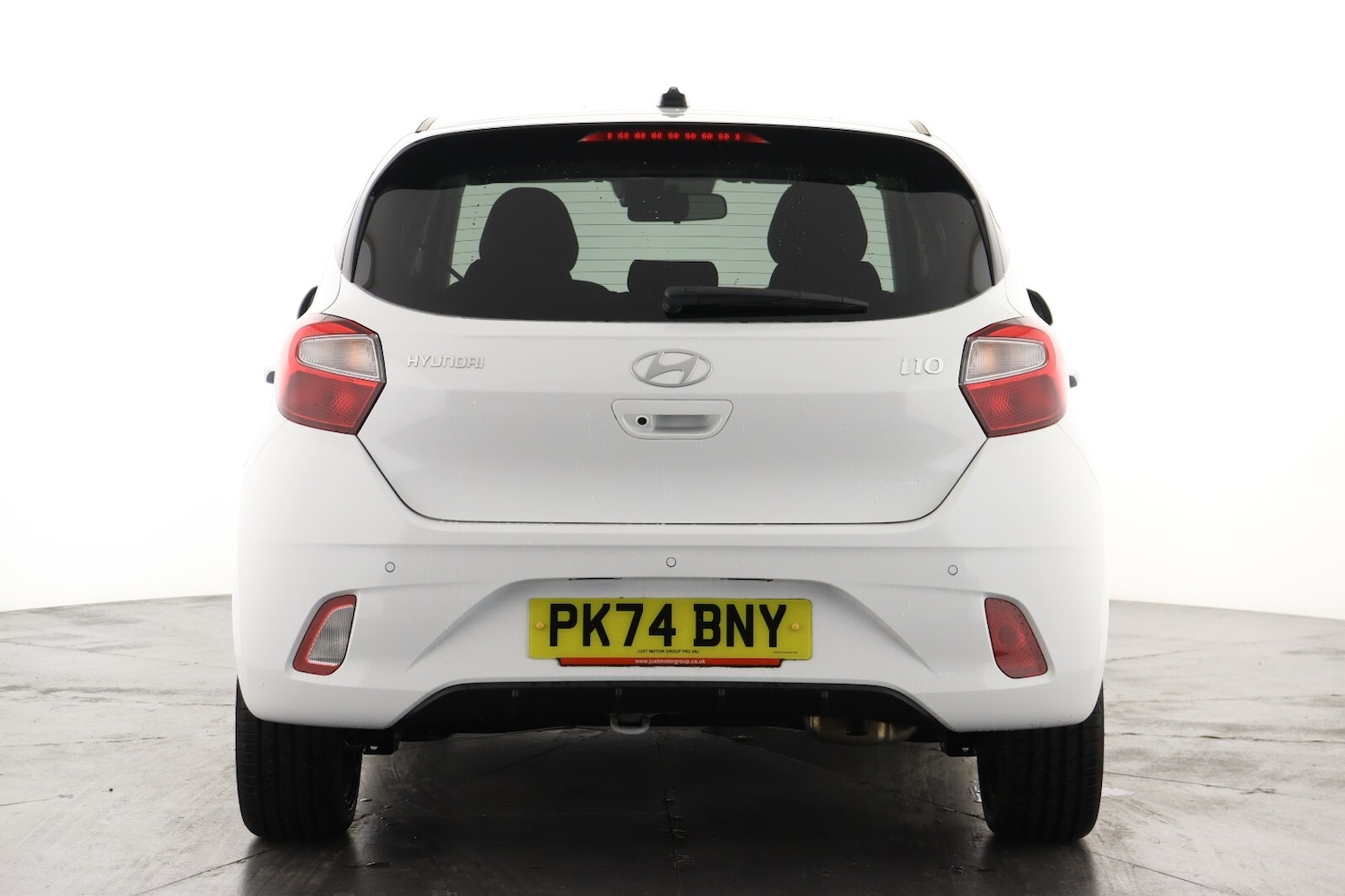 Used Hyundai i10 2024 for sale - 76874073: Photo 2