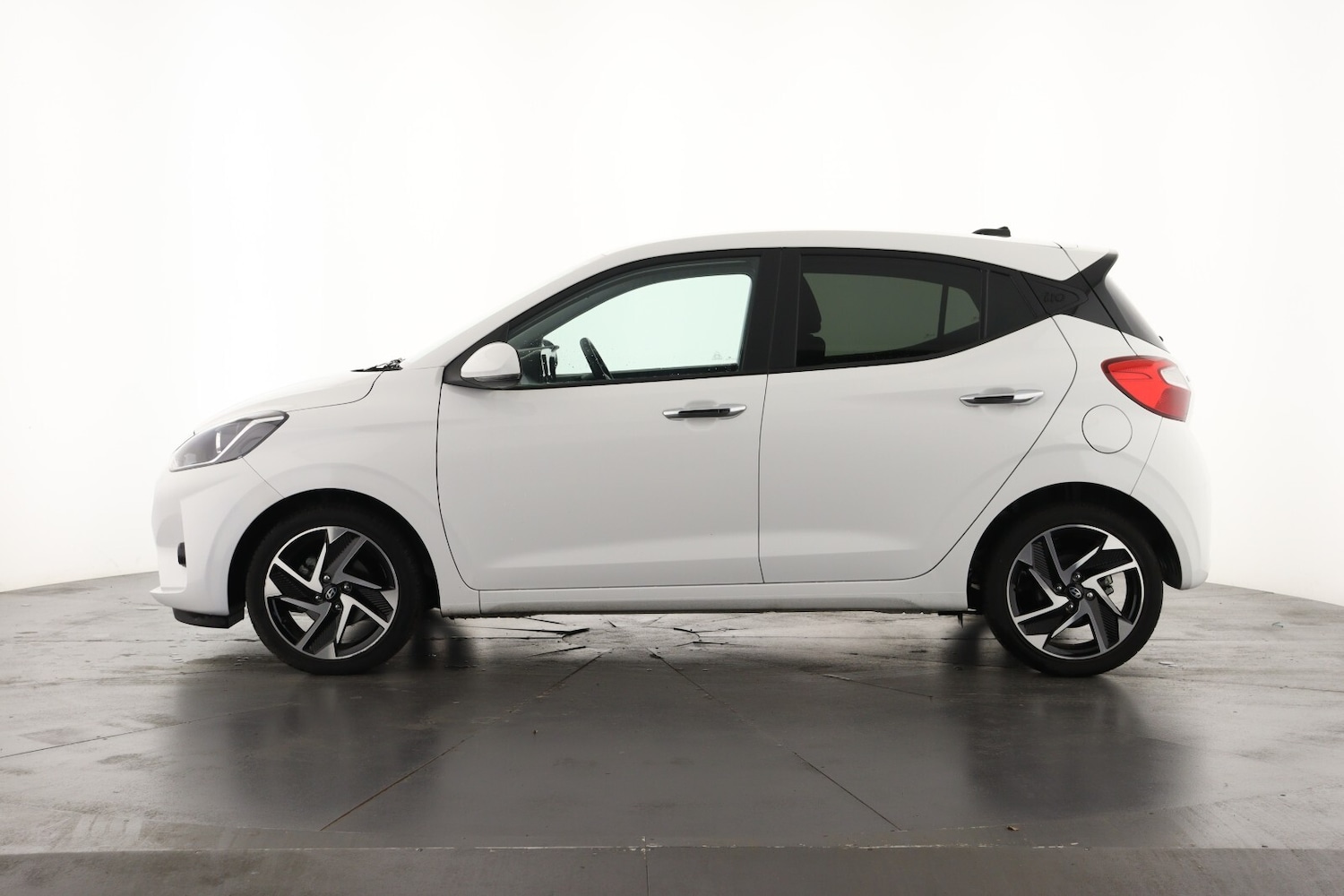Used Hyundai i10 2024 for sale - 76874073: Photo 8