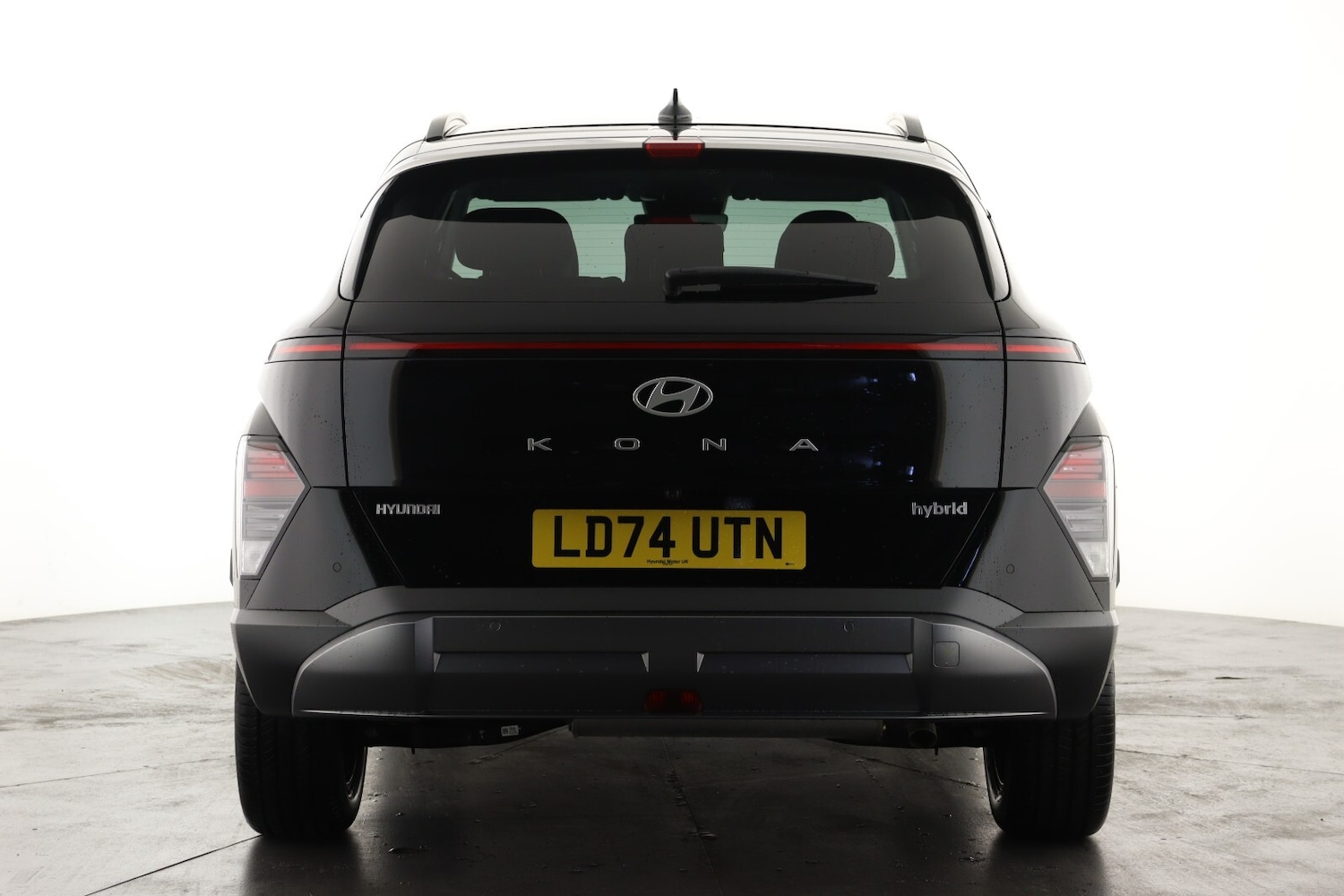 Used Hyundai KONA 2024 for sale - 76487460: Photo 2