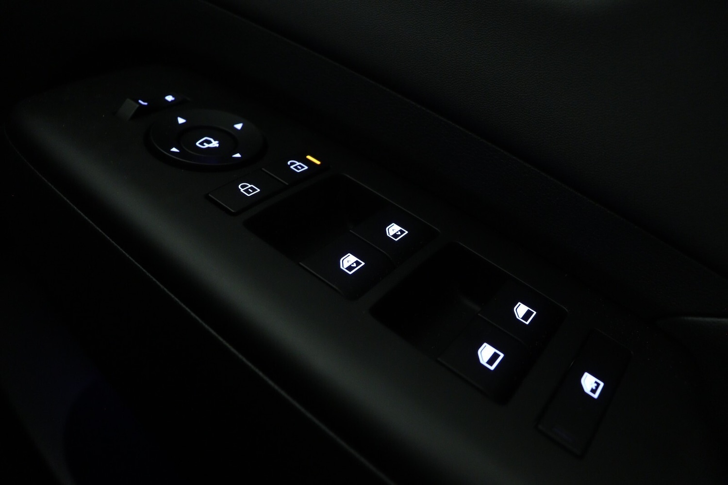 Used Hyundai KONA 2024 for sale - 76487460: Photo 26