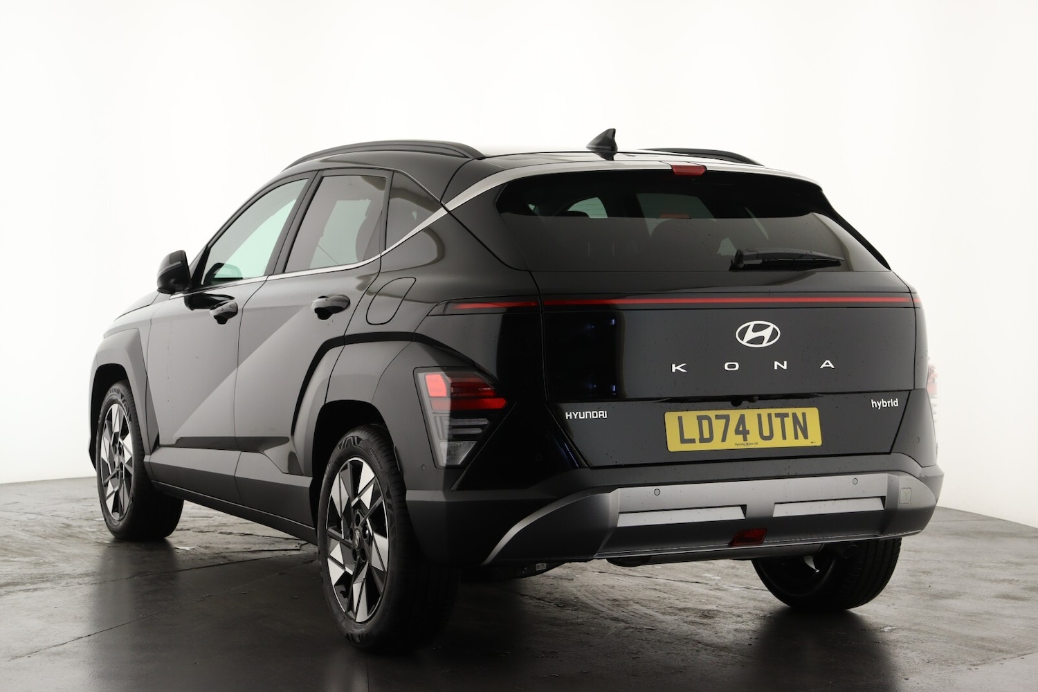 Used Hyundai KONA 2024 for sale - 76487460: Photo 9