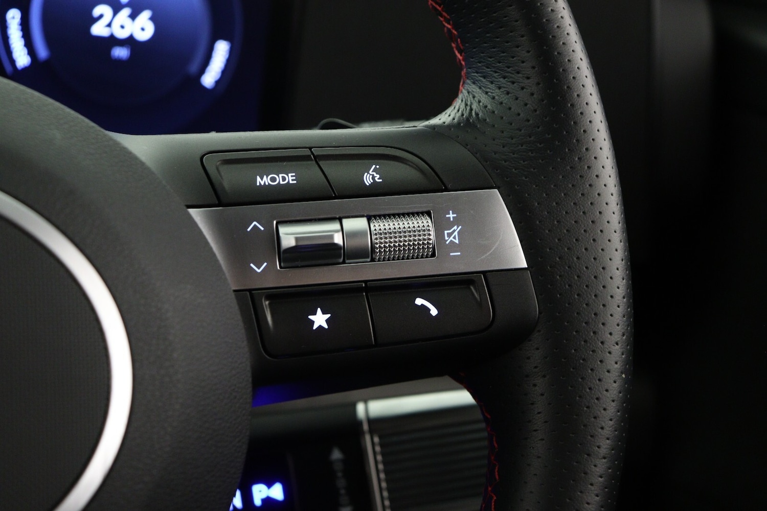 Used Hyundai KONA 2025 for sale - 77366979: Photo 28