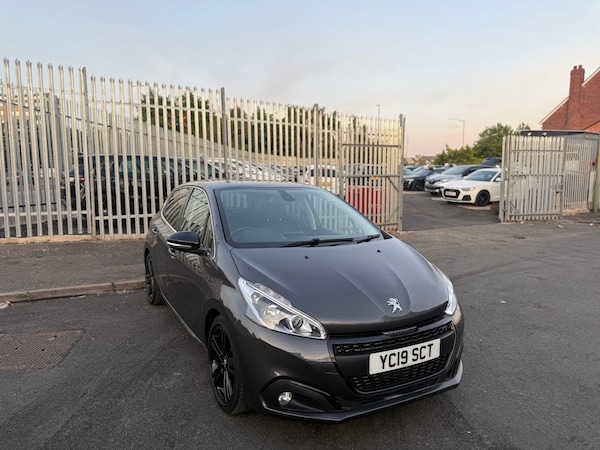 Used Peugeot 208 2019 for sale - 75210792: Photo 17