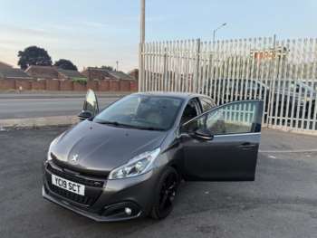 Used Peugeot 208 2019 for sale - 75210792: Photo