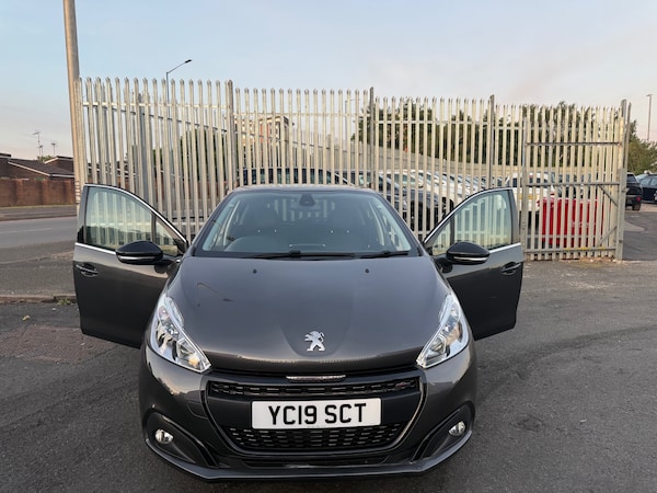 Used Peugeot 208 2019 for sale - 75210792: Photo 5