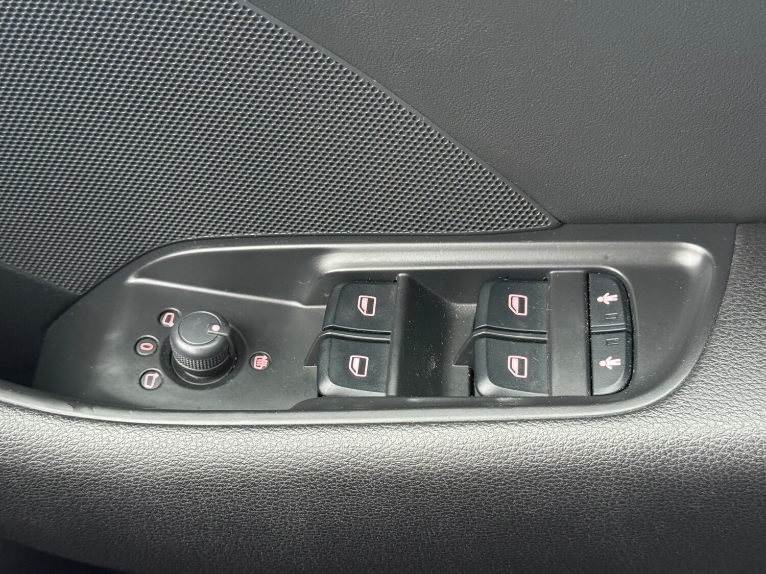 Used Audi A3 2015 for sale - 77363884: Photo 18