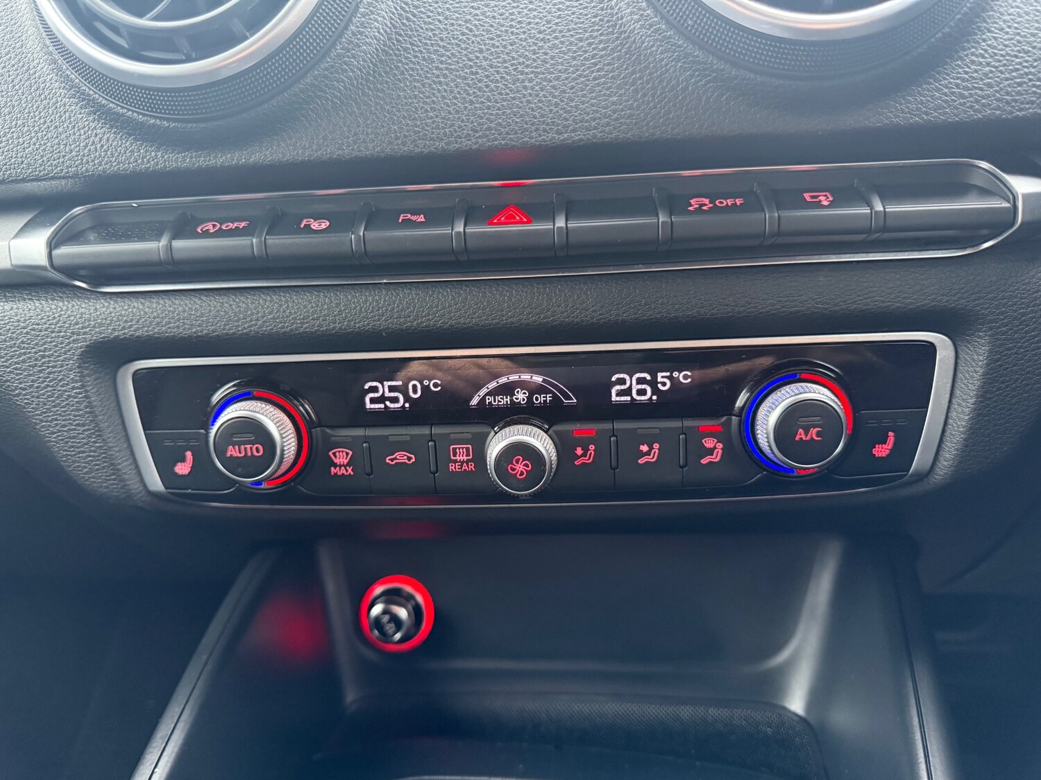 Used Audi A3 2015 for sale - 77363884: Photo 21