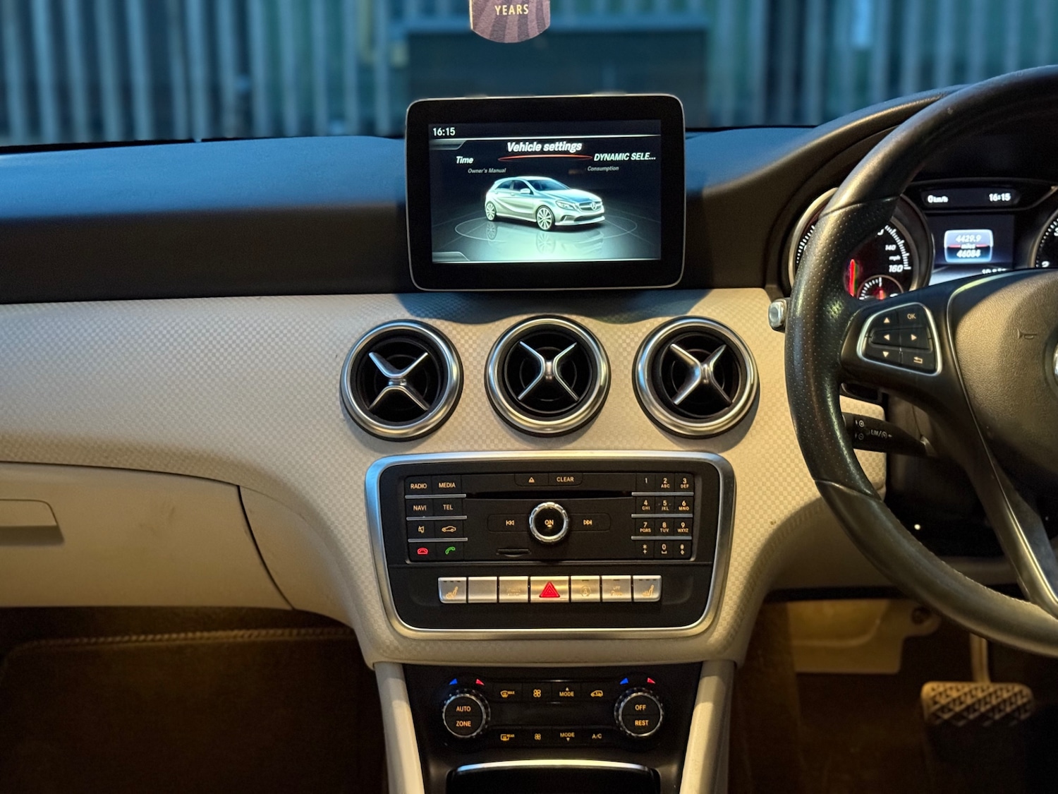 Used Mercedes-Benz A-Class 2017 for sale - 76912062: Photo 17