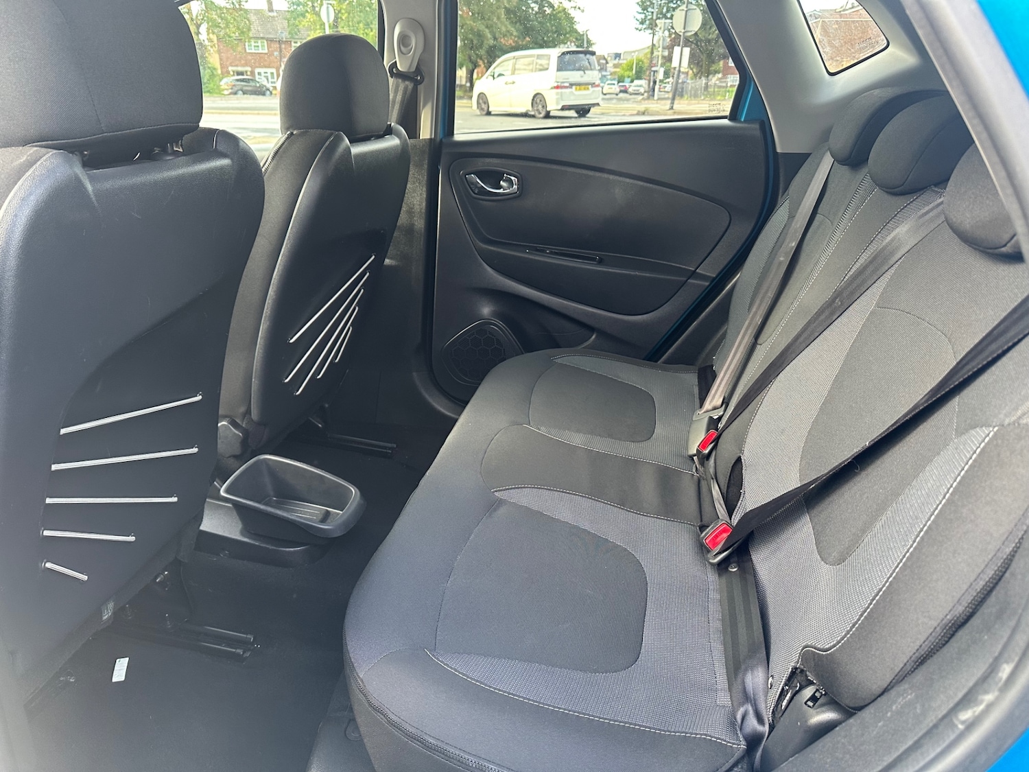 Used Renault Captur 2017 for sale - 76290195: Photo 21