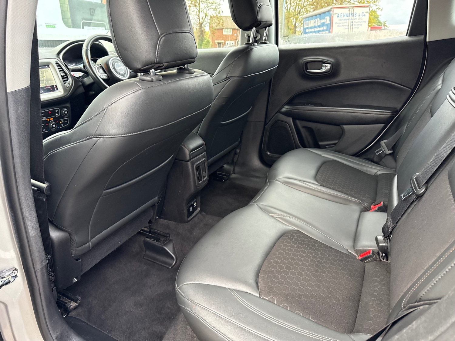 Used Jeep Compass 2018 for sale - 76384283: Photo 12