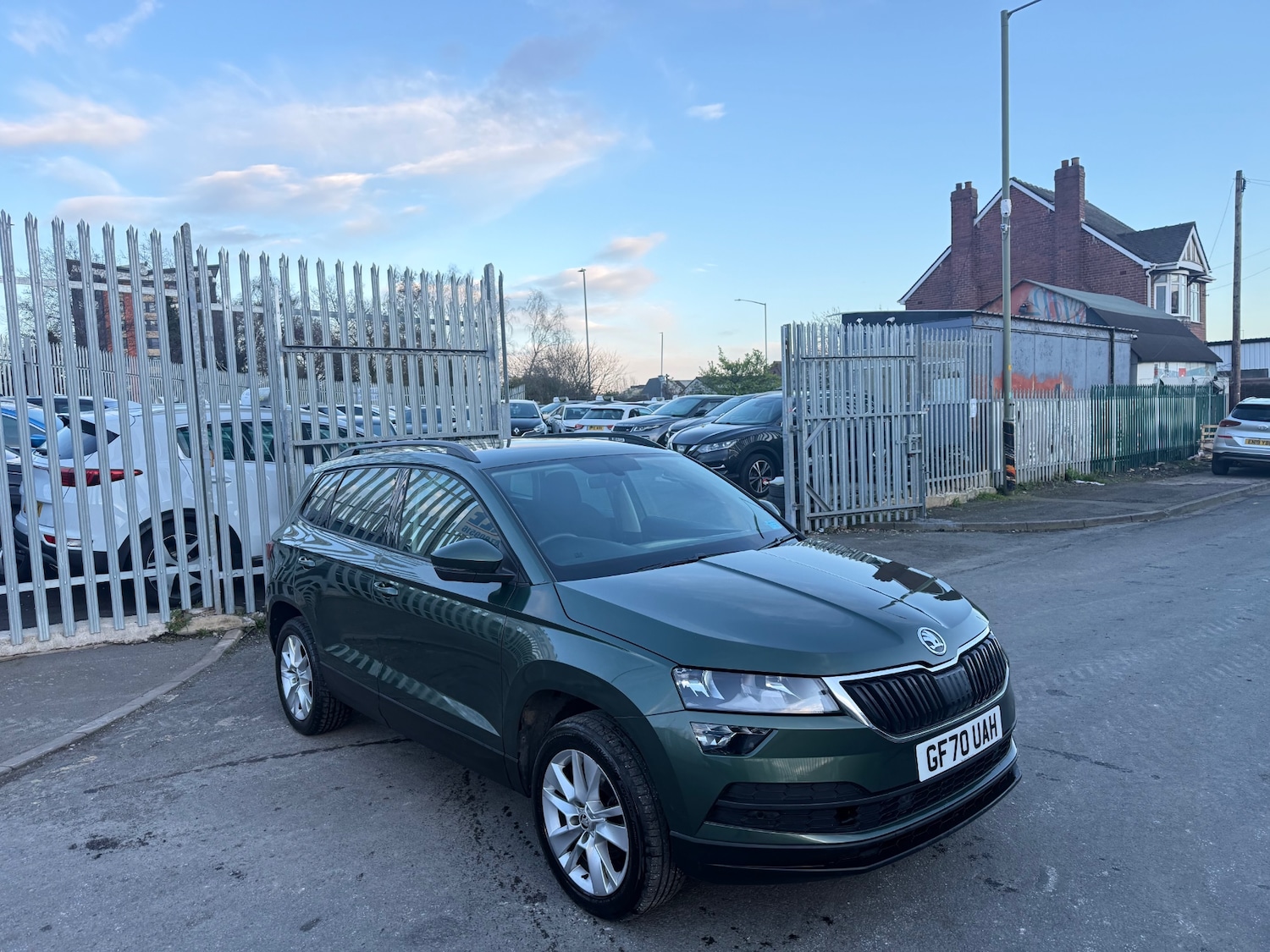 Used Skoda Karoq 2020 for sale - 77881366: Photo 2