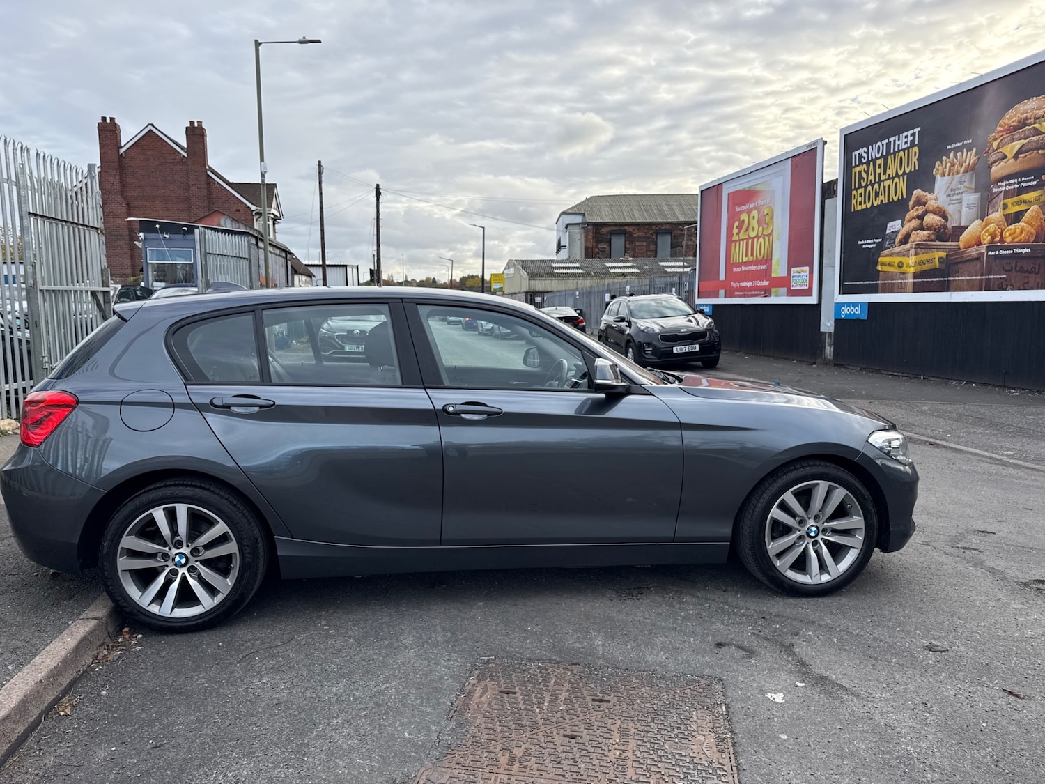 Used BMW 1 Series 2018 for sale - 76384270: Photo 2