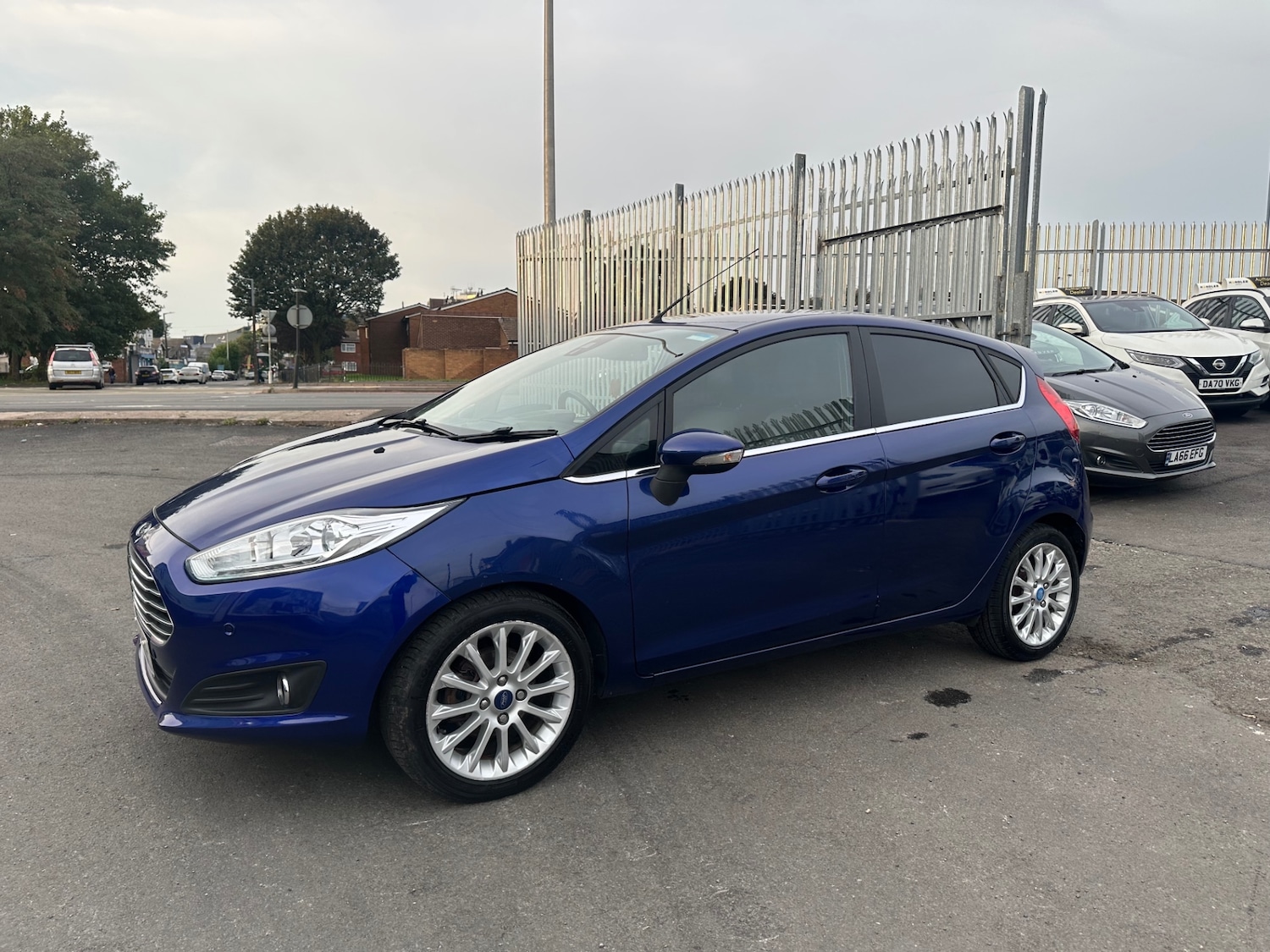 Used Ford Fiesta 2015 for sale - 76017614: Photo 6