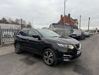 Used Nissan Qashqai 2017 for sale - 74060780: Photo
