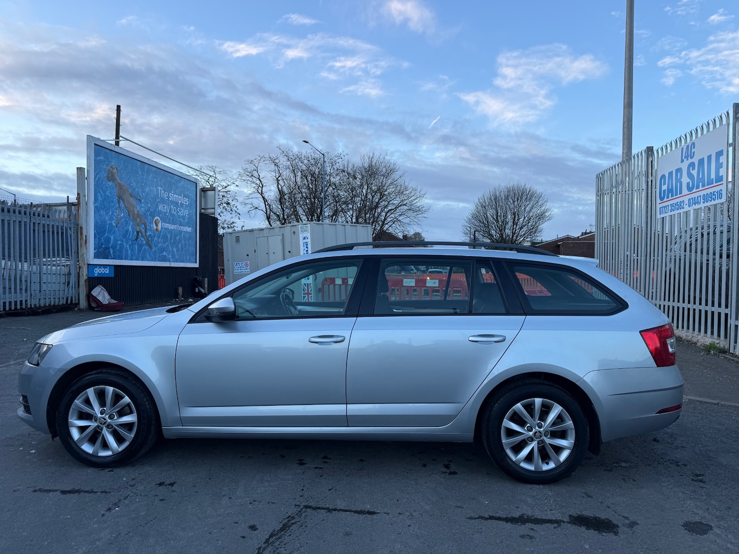 Used Skoda Octavia 2020 for sale - 77881365: Photo 2