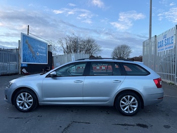 Used Skoda Octavia 2020 for sale - 77881365: Photo