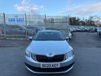 Used Skoda Octavia 2020 for sale - 77881365: Photo