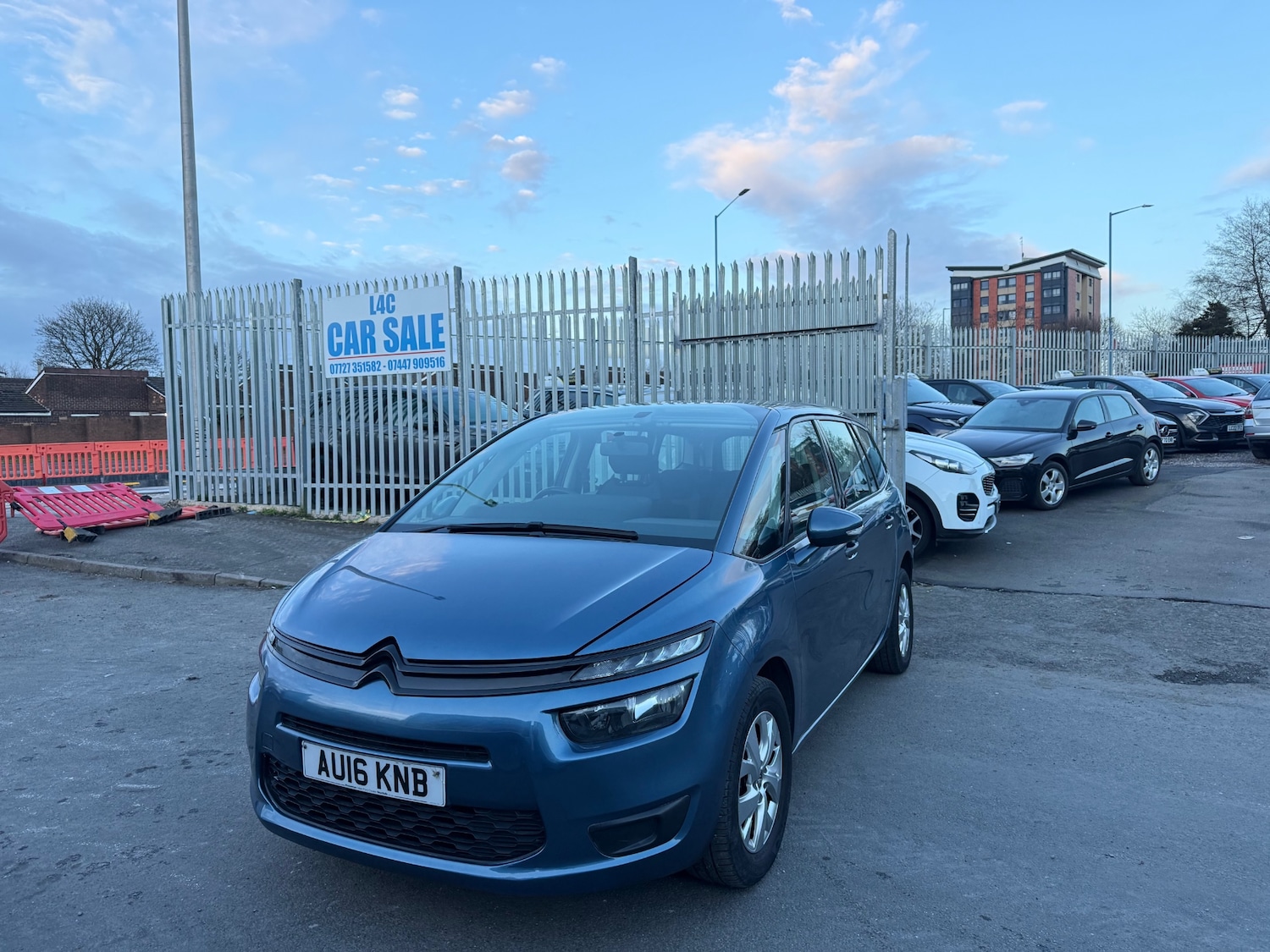 Used Citroen Grand C4 Picasso 2016 for sale - 77881360: Photo 3