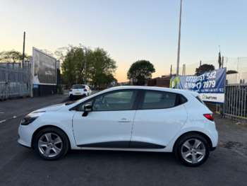 Used Renault Clio 2016 for sale - 74609435: Photo