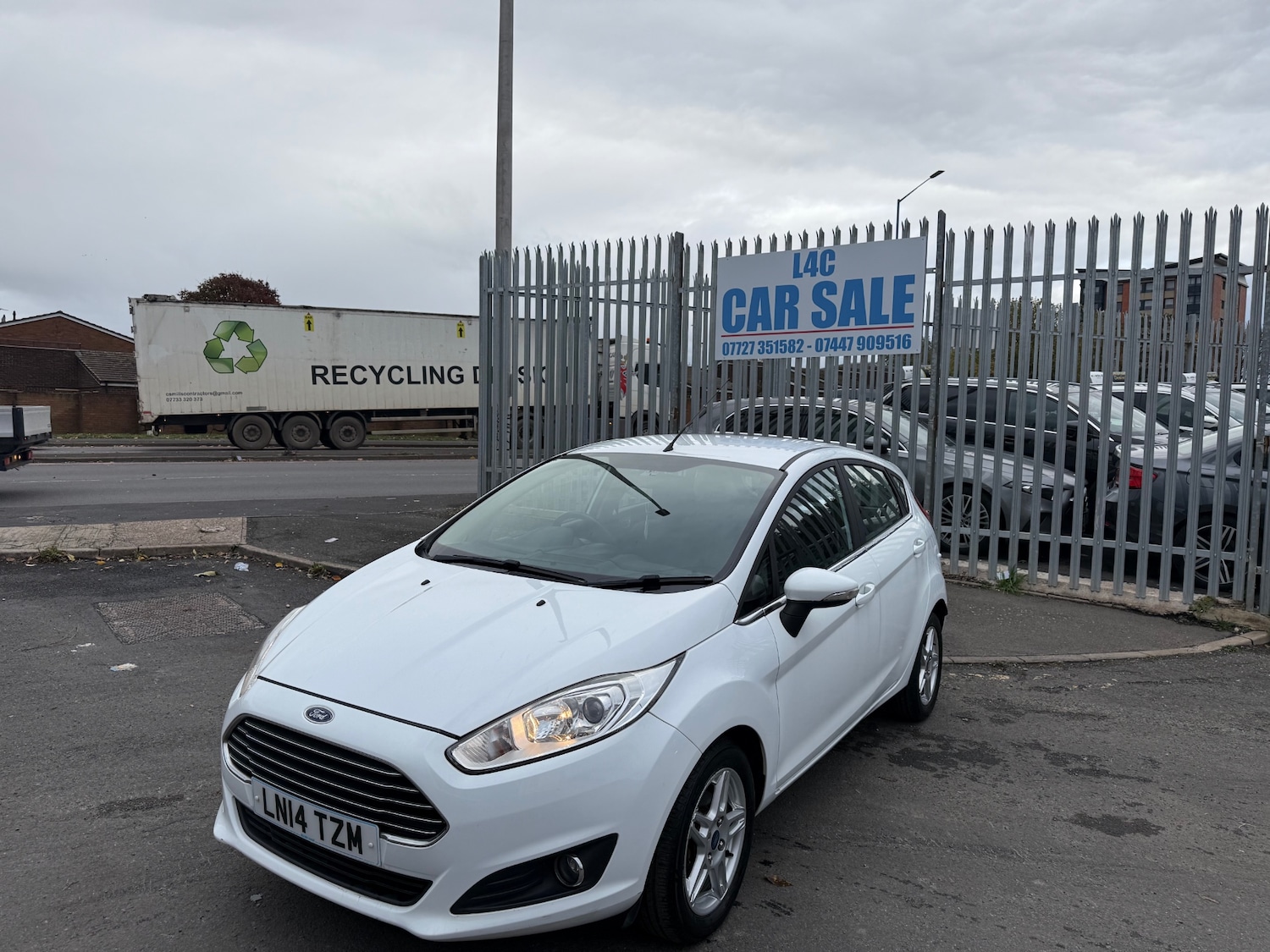 Used Ford Fiesta 2014 for sale - 76354997: Photo 1
