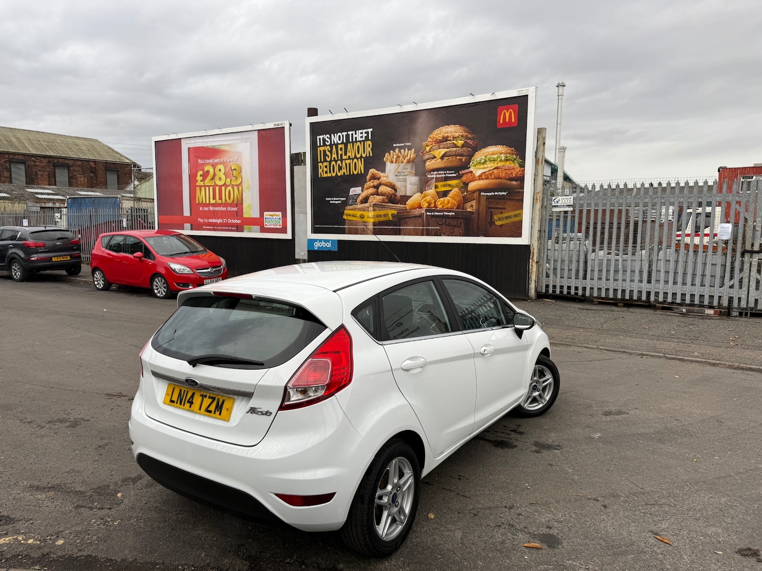 Used Ford Fiesta 2014 for sale - 76354997: Photo 14