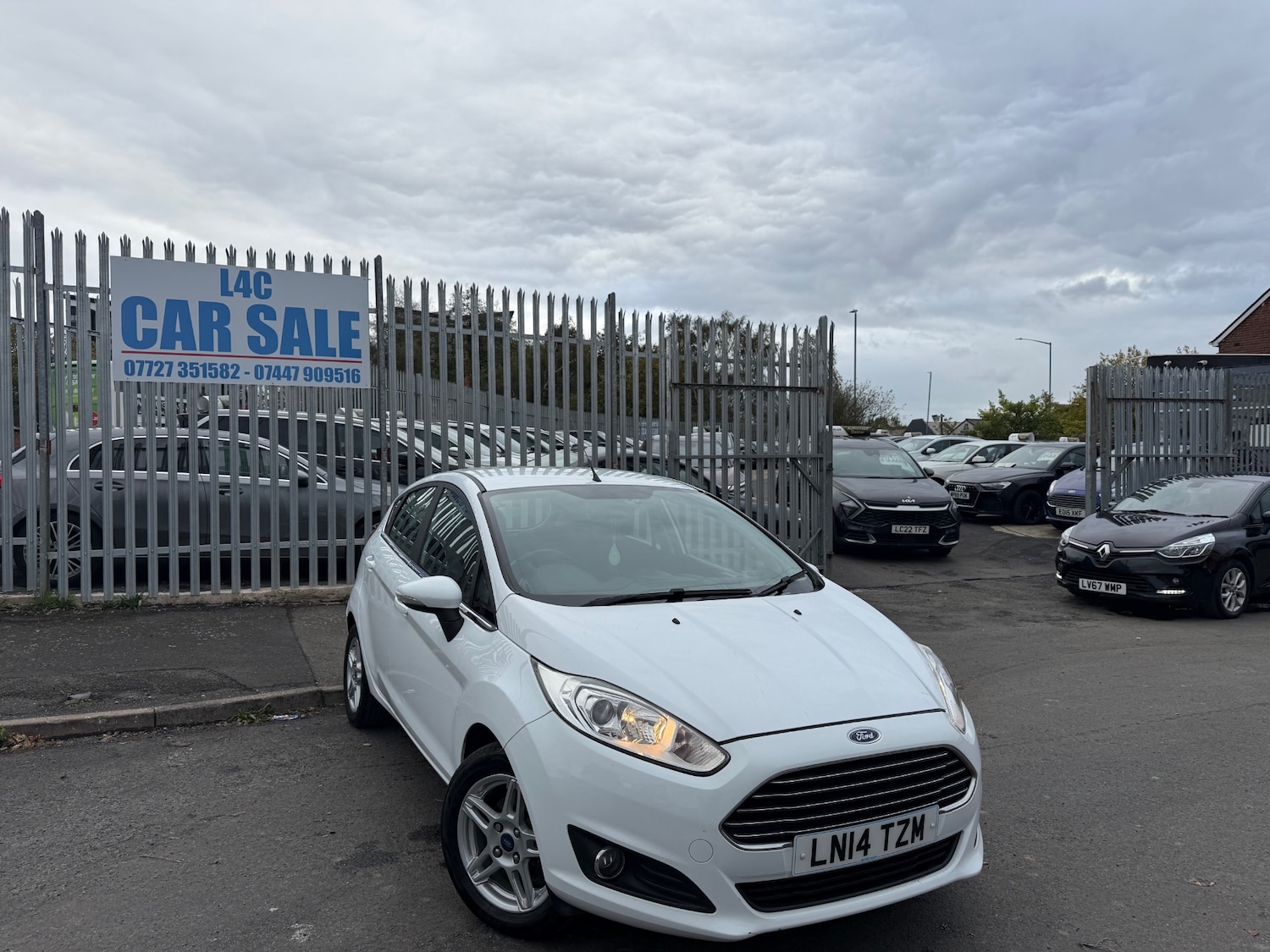Used Ford Fiesta 2014 for sale - 76354997: Photo 6