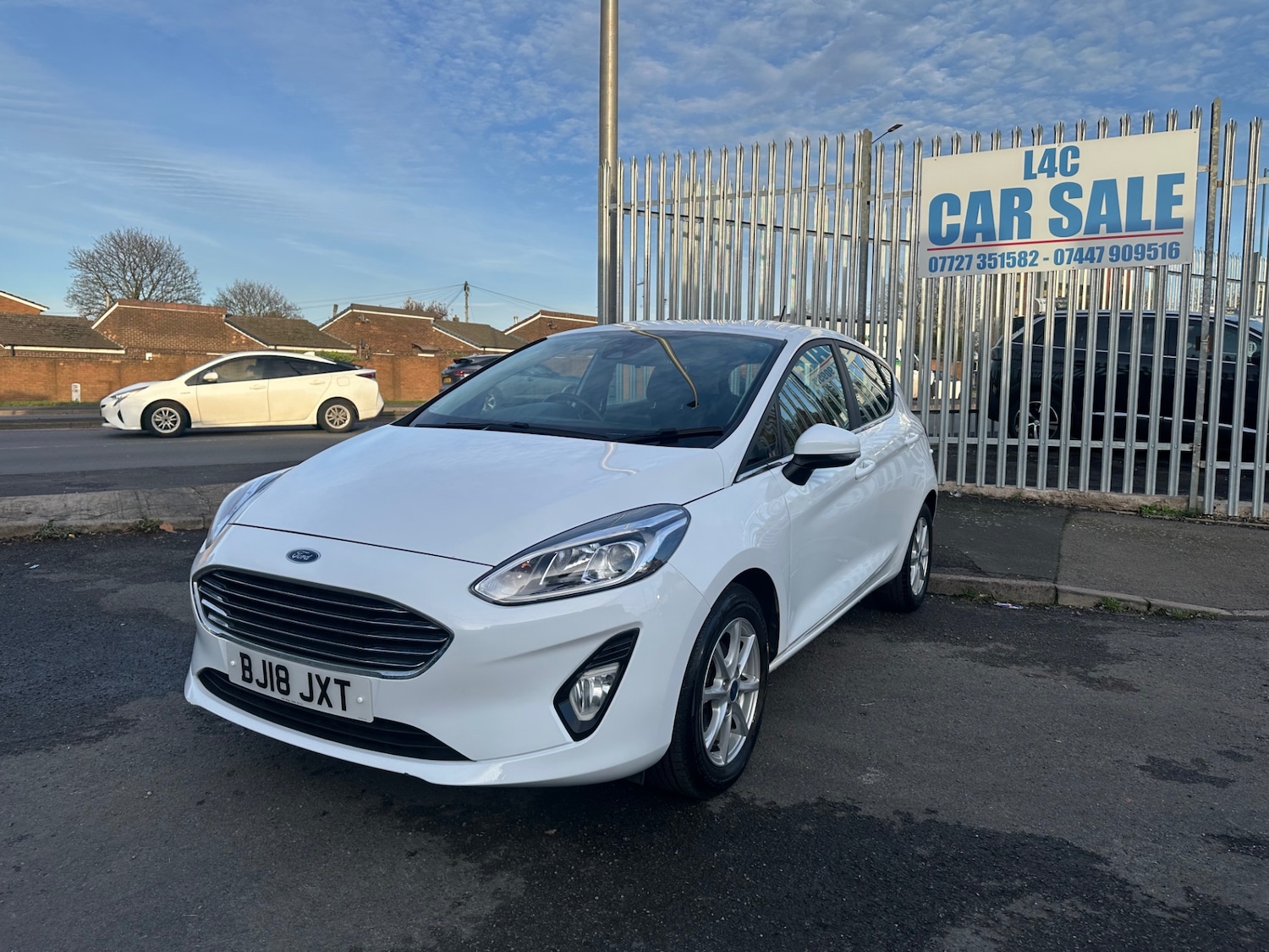 Used Ford Fiesta 2018 for sale - 76576996: Photo 1