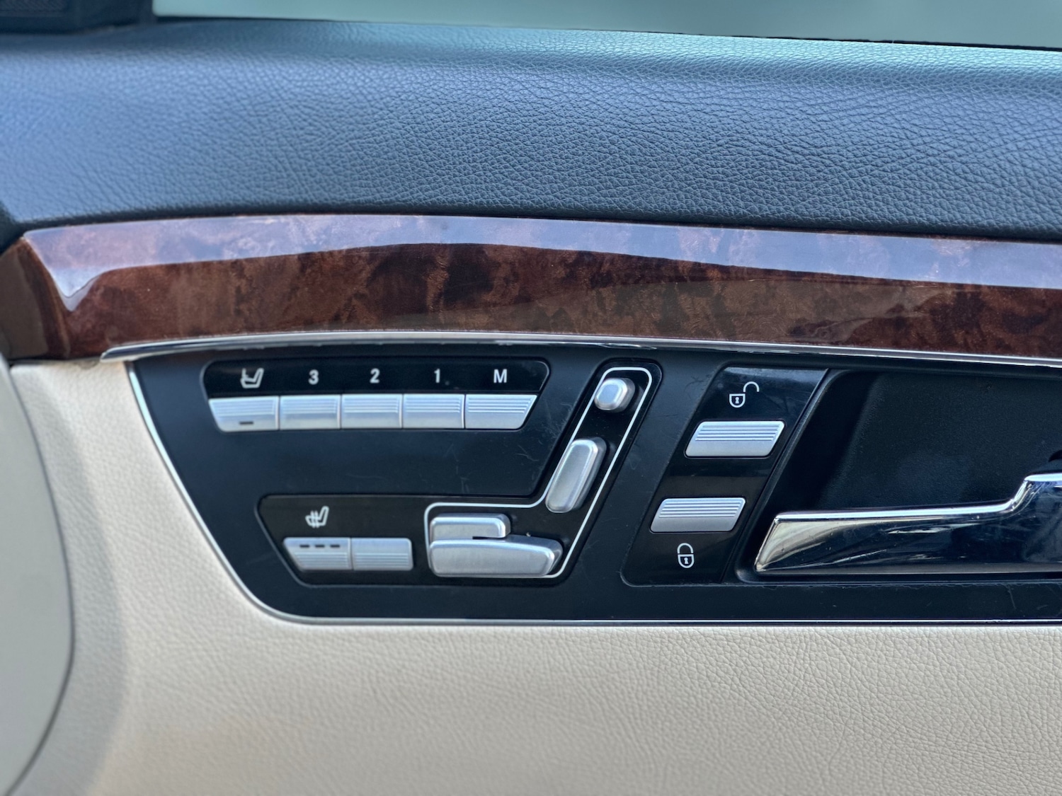 Used Mercedes-Benz S-Class 2009 for sale - 76046663: Photo 28