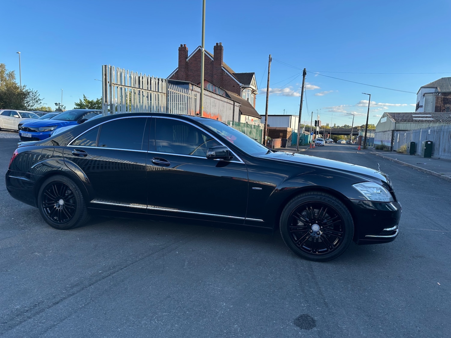 Used Mercedes-Benz S-Class 2009 for sale - 76046663: Photo 3