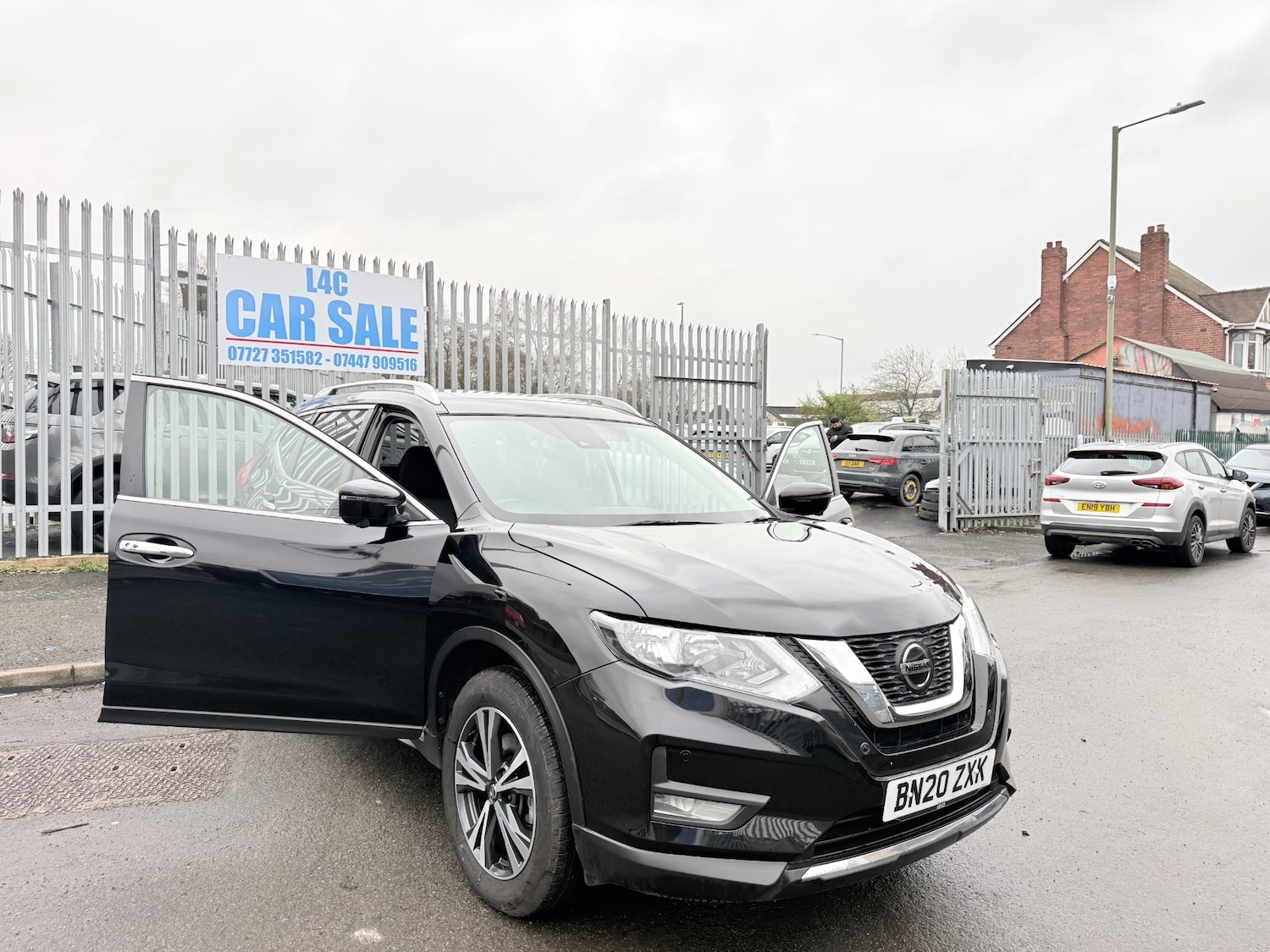 Used Nissan X-Trail 2020 for sale - 77618915: Photo 3