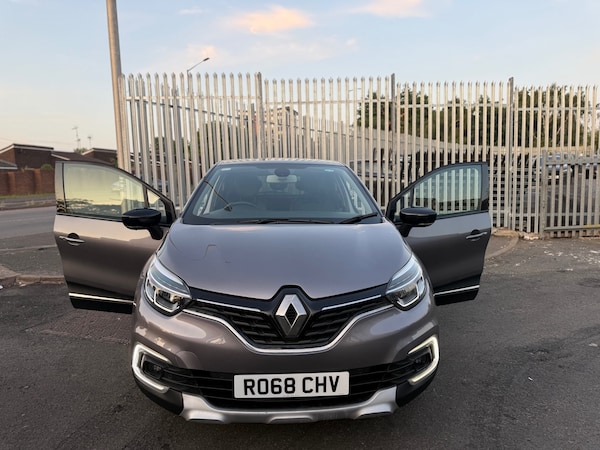 Used Renault Captur 2018 for sale - 75022326: Photo 1